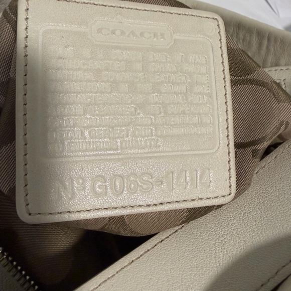 Vintage Coach Cream Leather Legacy Hobo Bag - Picture 10 of 10